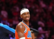 米兰真人-开拓者逆袭击败雷霆，晋级季后赛