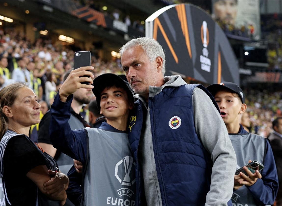 阿贾克斯力克里昂，实力施展如鱼得水的简单介绍