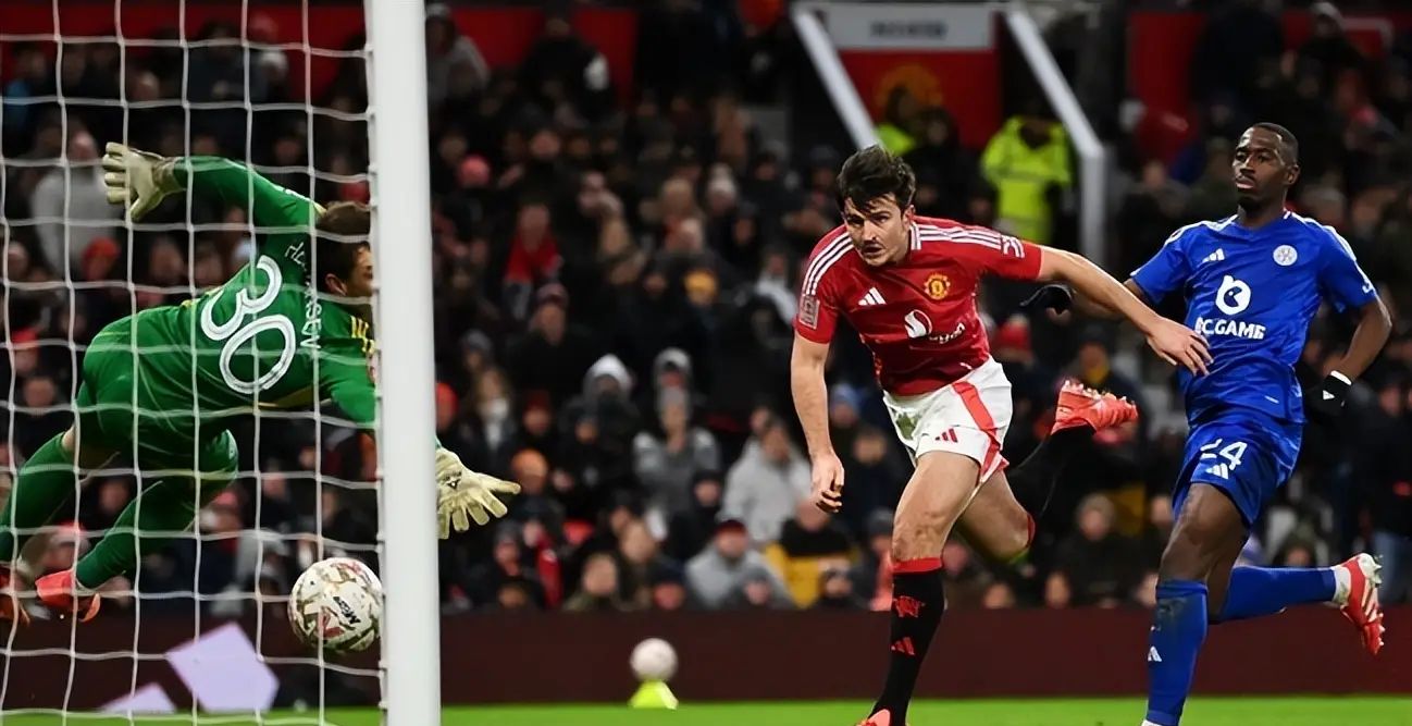 曼联客场失利,积分榜前景蒙上阴影 曼联客场失利,积分榜前景蒙上阴影