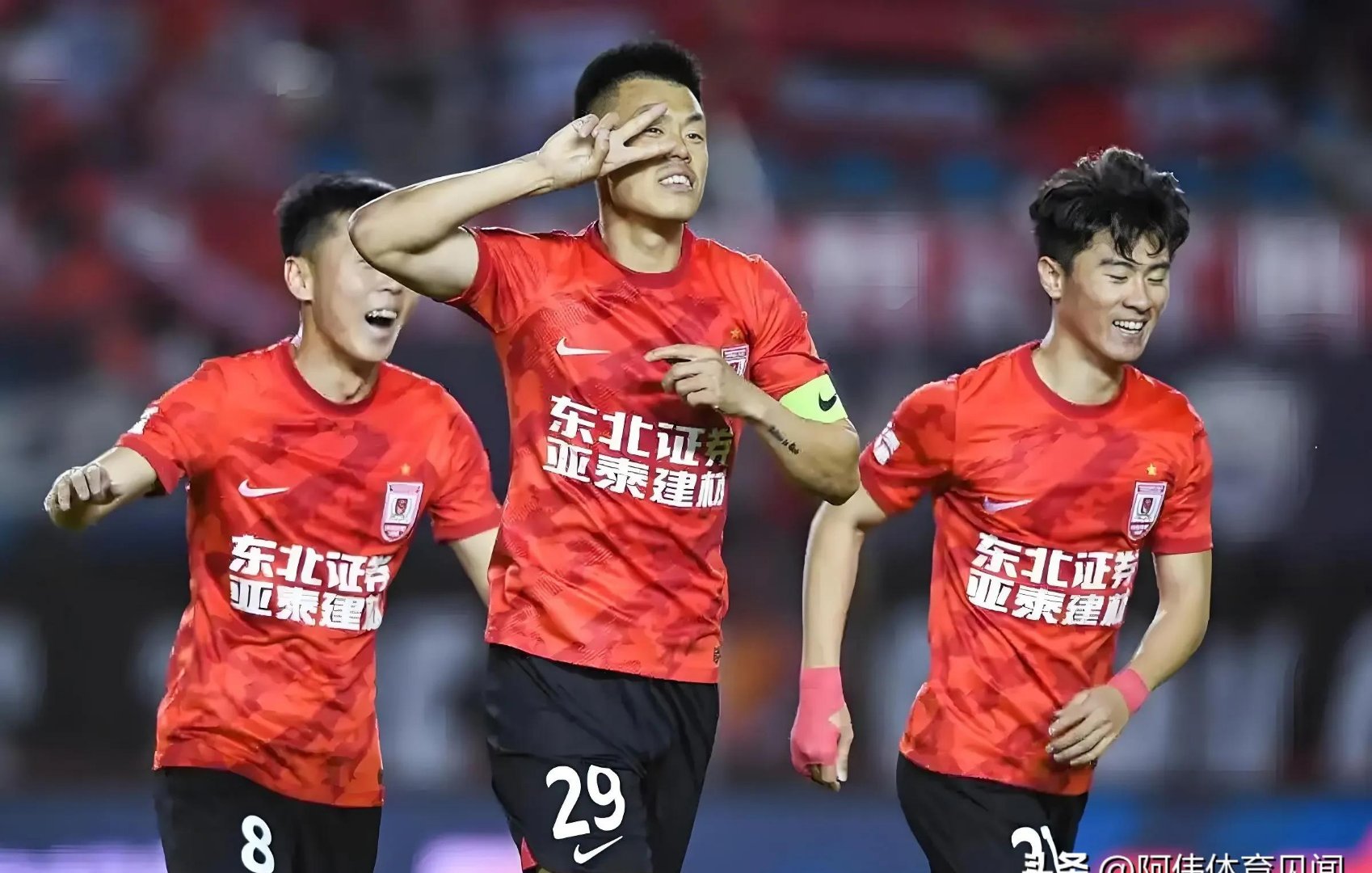 摩斯队遭遇主场失利，积分榜位置动荡