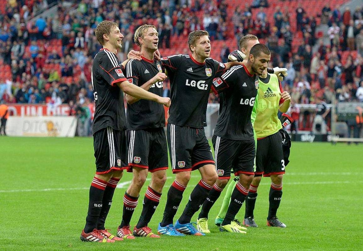 沃尔夫斯堡连胜保持中,积分榜上继续领先 沃尔夫斯堡连胜保持中,积分榜上继续领先