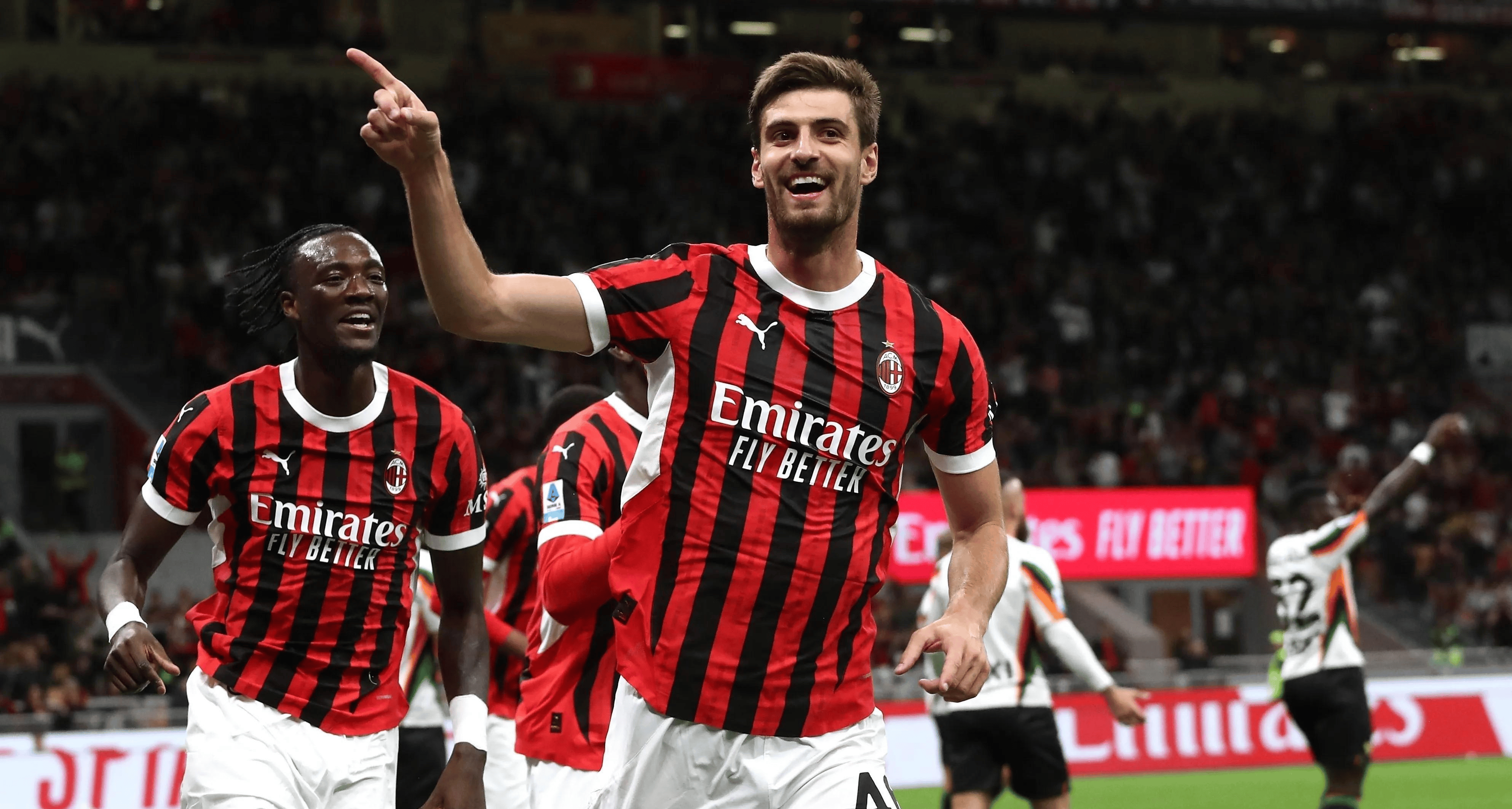 AC米兰准备迎击尤文图斯队