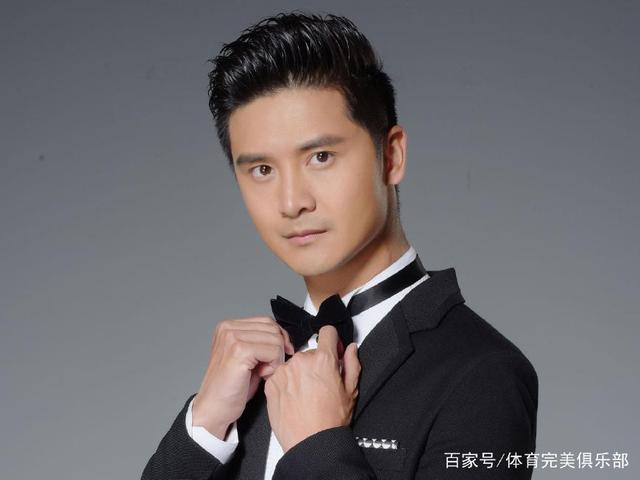 瑞士游泳名将连夺冠军，霸气十足