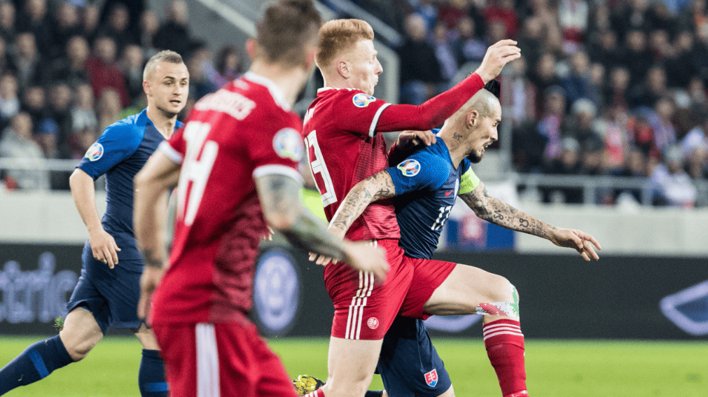 斯洛伐克压阵坦尼亚，提前出线晋级