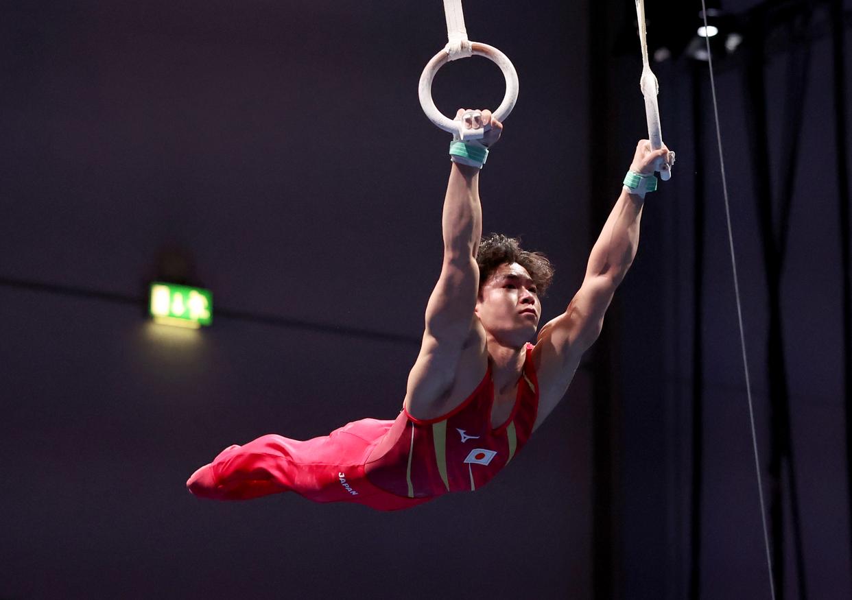 加拿大体操选手赢得冠军头衔